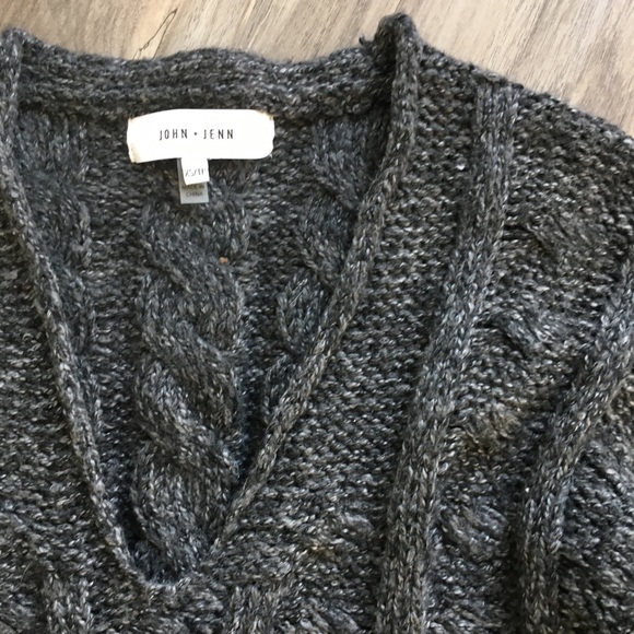 Anthropologie Sweaters - Anthropologie John + Jenn